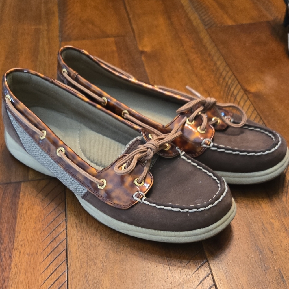 Speery Brown Boat Shoes Size 9.5